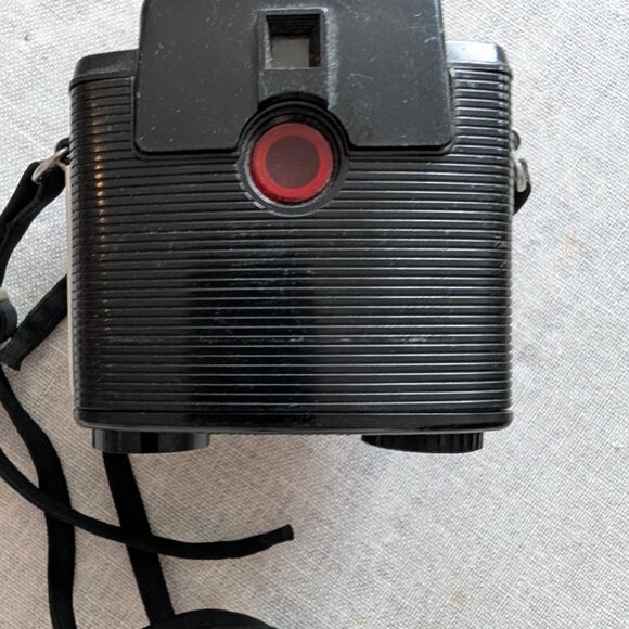 Vintage Kodak Brownie Starlet Camera c1957 - Picture 3 of 7